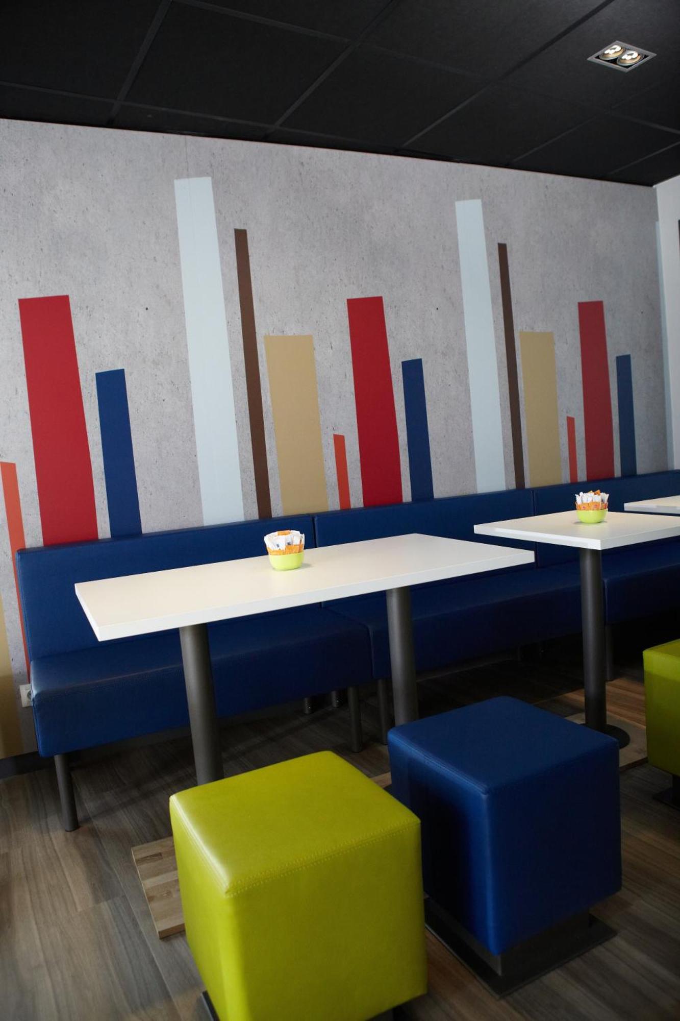 Ibis Budget Pontarlier Exterior photo