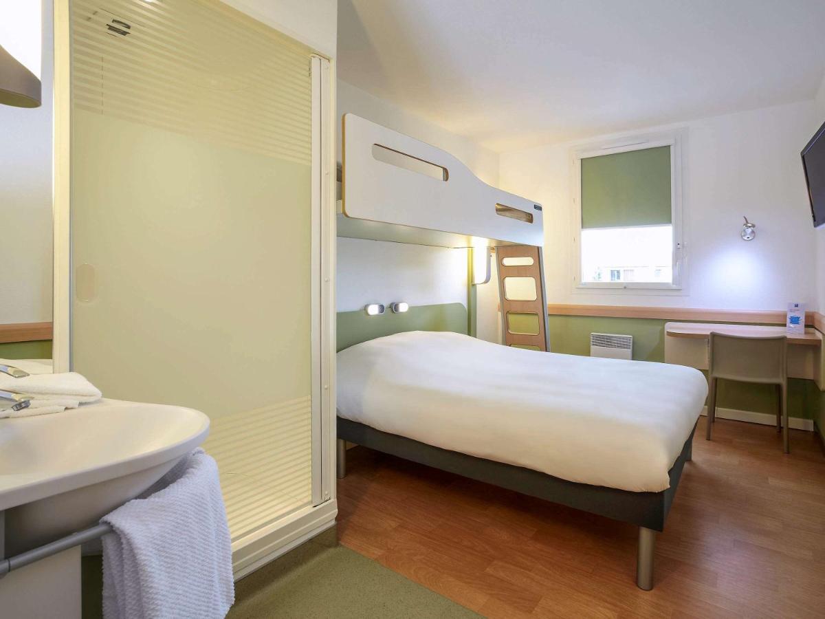 Ibis Budget Pontarlier Exterior photo